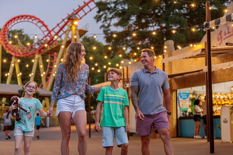 WORLDS OF FUN OCEANS OF FUN Visit KC Worlds of fun oceans of fun visit kc